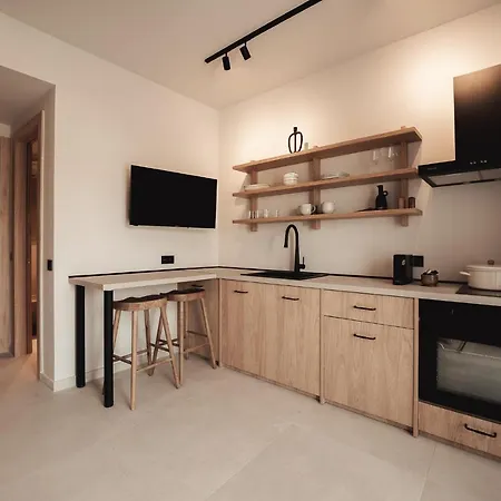 Om Living Apartment