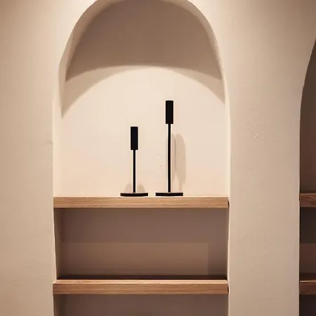 Om Living Apartment *