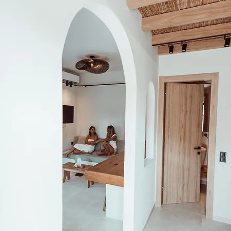 Om Living Apartment Afytos