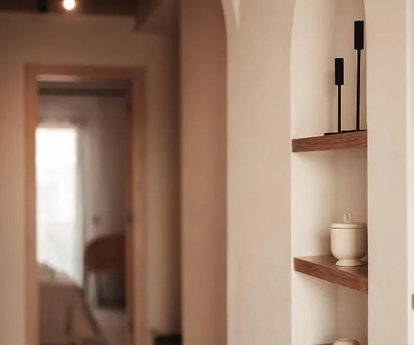 Om Living * 阿菲托斯