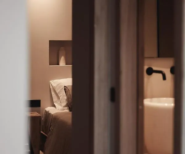 Om Living * 阿菲托斯