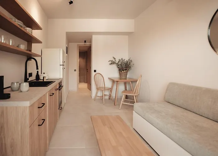 Om Living 阿菲托斯