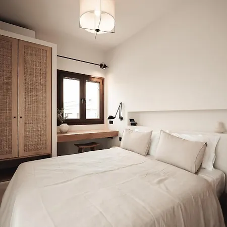 Om Living Apartment Áfitos