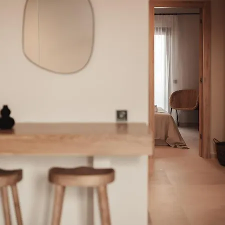 Om Living Афитос